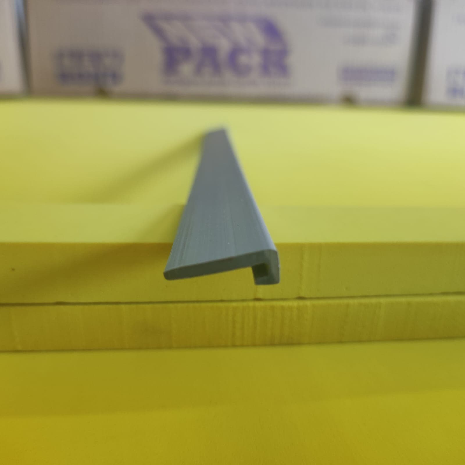 imagem do produto Perfil Garra s/Aba